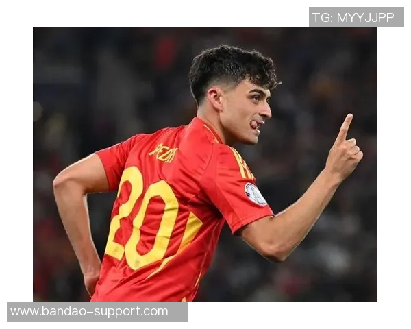 美公开赛足球盛宴揭幕球迷期待精彩对决与新星崛起