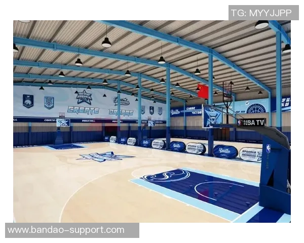 现代篮球场效果图展示运动与美学的完美结合与创新设计理念