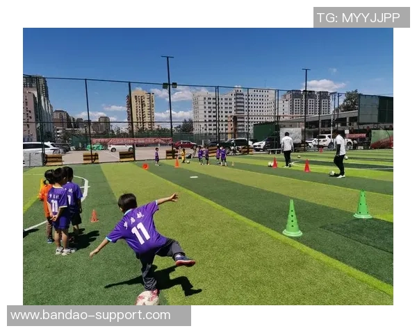 风云足球破解版带你体验无与伦比的足球竞技乐趣与激情对决